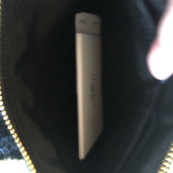 Coach wristlet NEW WITH TAGS - Picture 2 of 3